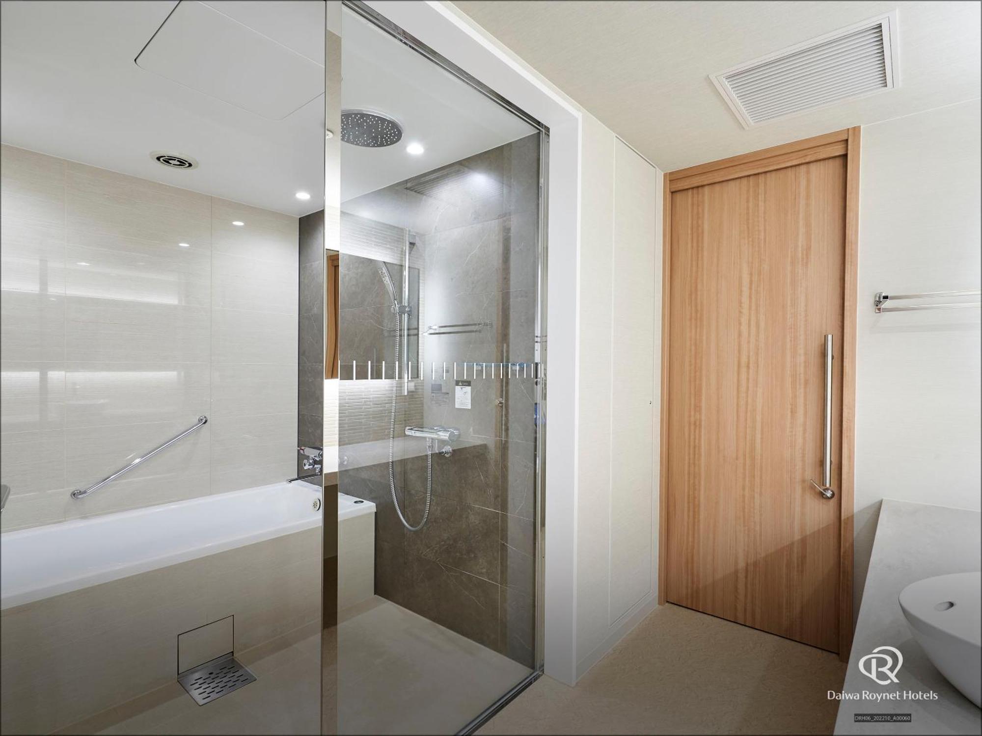 Daiwa Roynet Hotel Fukuyama Ekimae Экстерьер фото