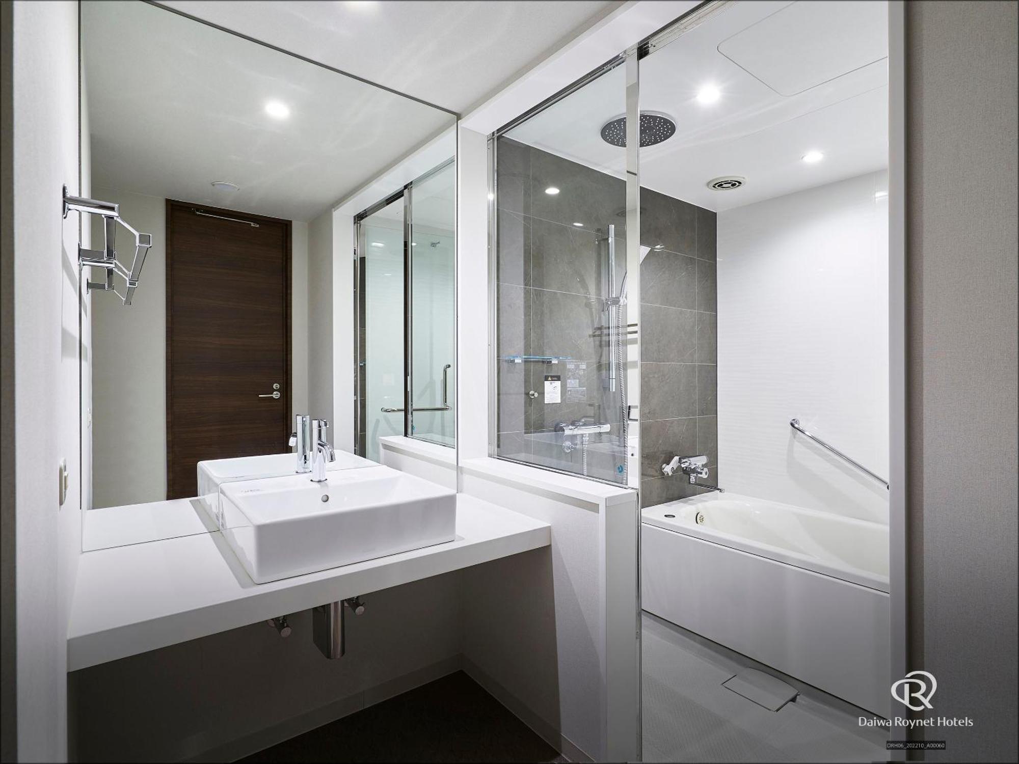 Daiwa Roynet Hotel Fukuyama Ekimae Экстерьер фото